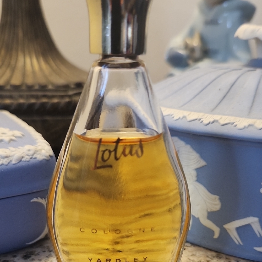 Yardley Lotus